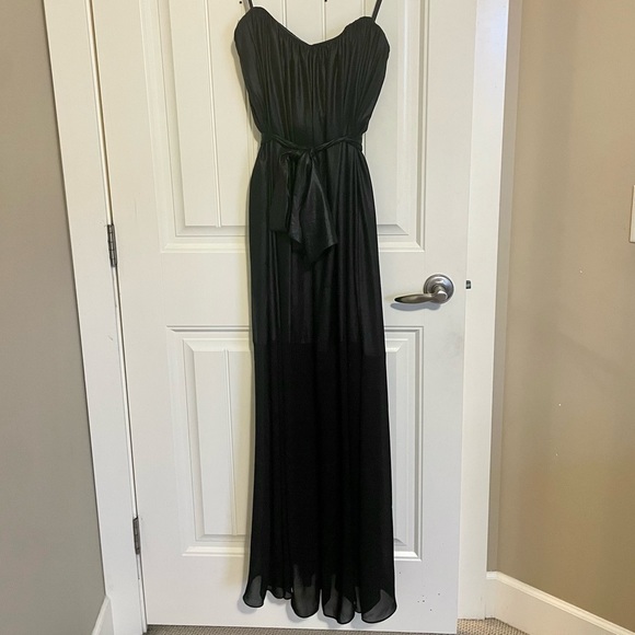 BCBG Maxazria strapless gown - Picture 4 of 8